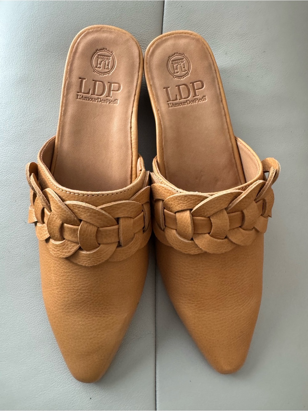 L’Amour Des Pieds Tan Braided Leather Mule Slides - Women